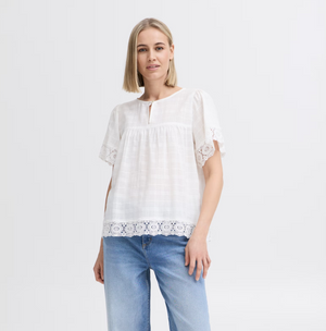 Lanay Blouse ~ Off White