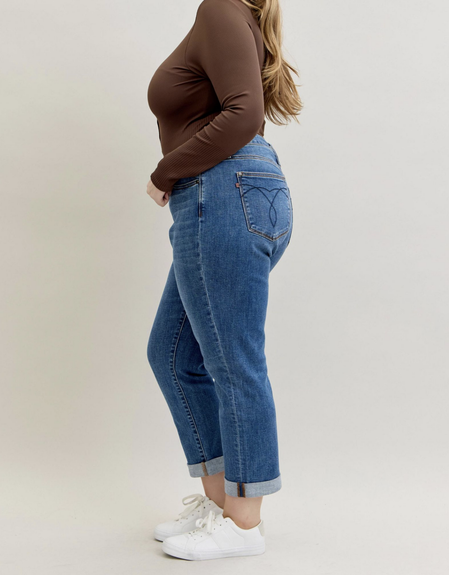Dana Boyfriend Jeans { Reg & Curve }