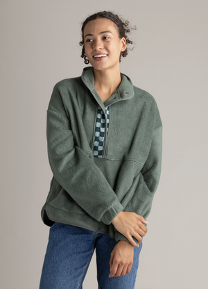 Open image in slideshow, Dawn Heavy Fleece Quarter Snap Pullover
