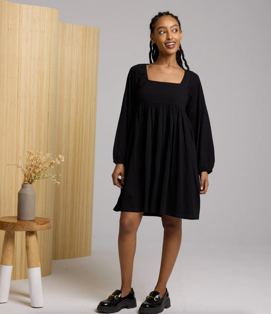 Ambrose Dress ~ Black