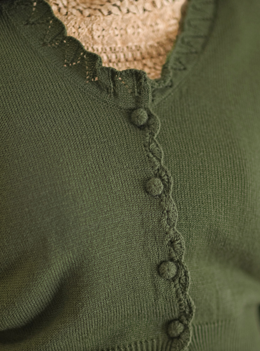 Novelist Sweater ~ Olive
