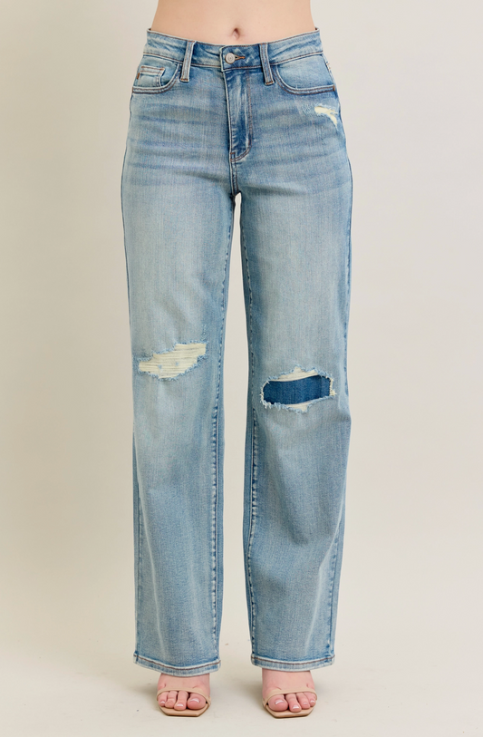 Ally Straight Leg Jean { Reg }