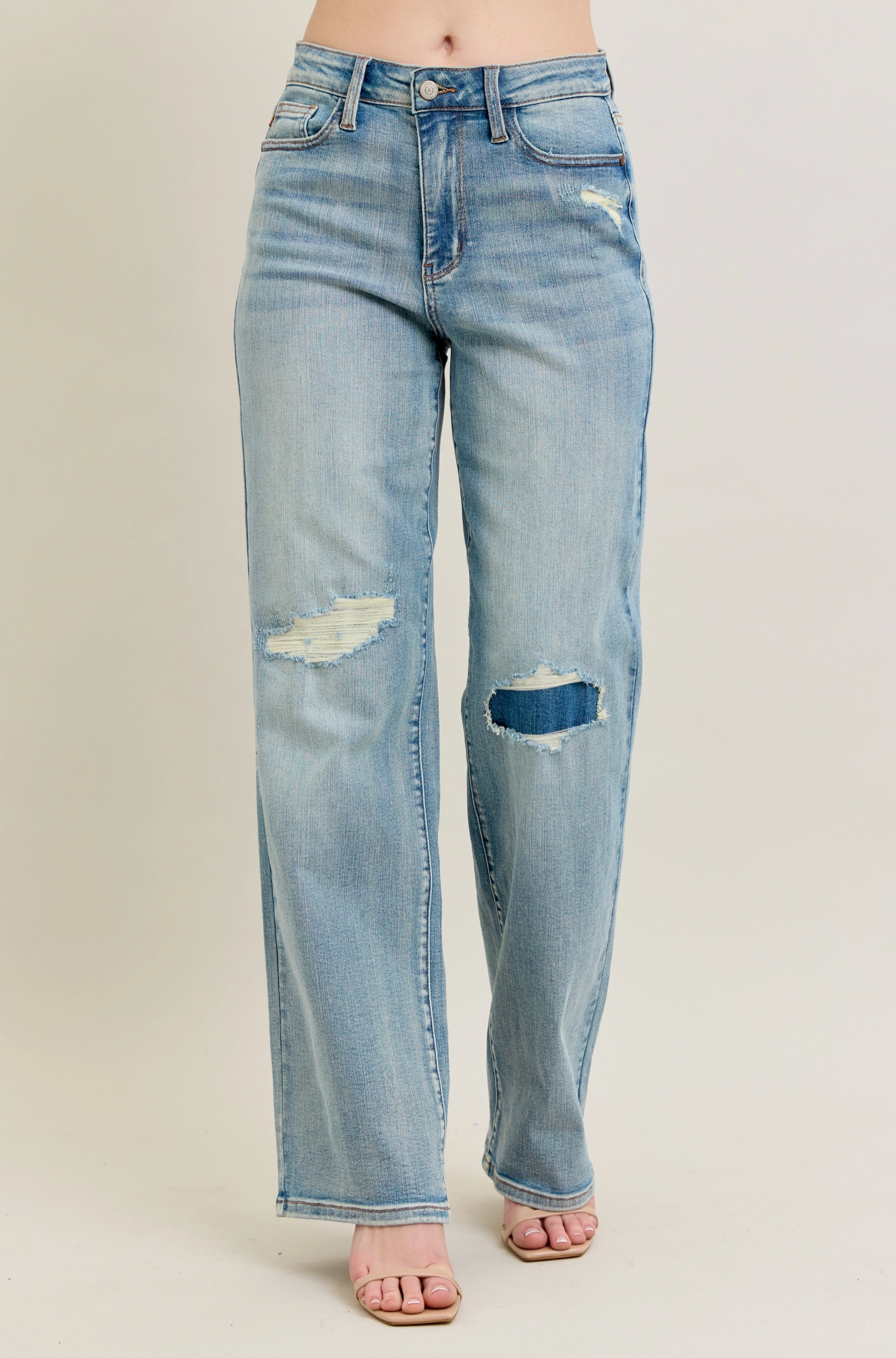 Ally Straight Leg Jean { Reg }