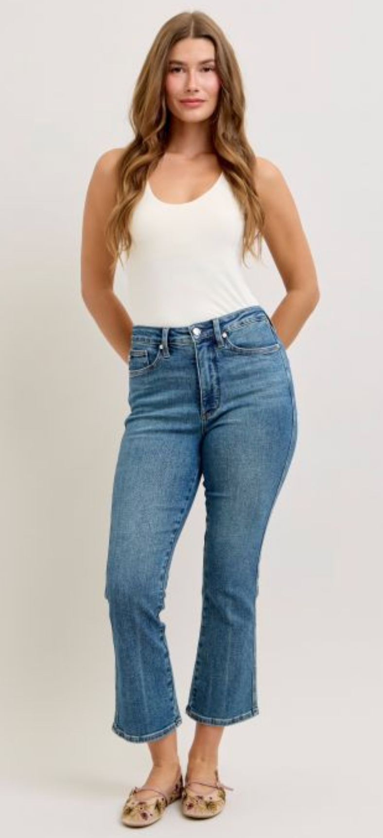 Ela Kick Flare Jean { Reg }