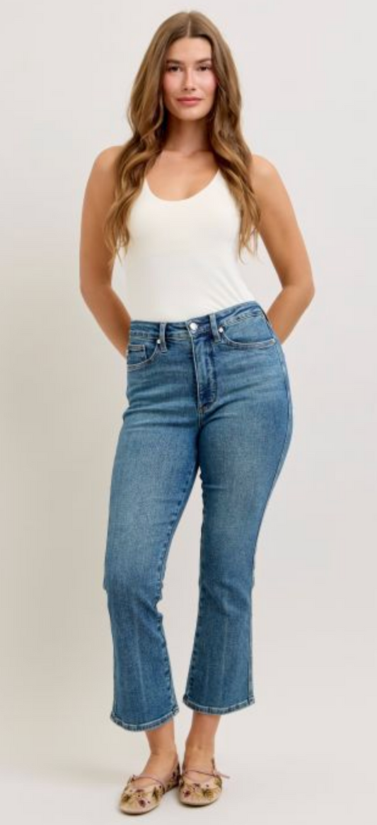 Ela Kick Flare Jean { Reg }