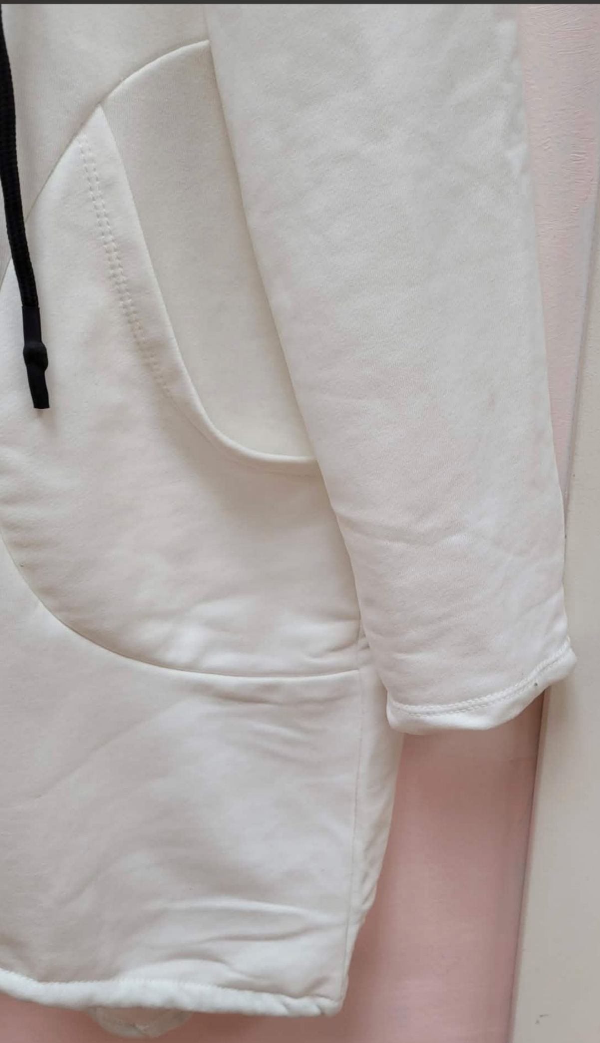 Zip Up Hooded Sweatshirt ~ White