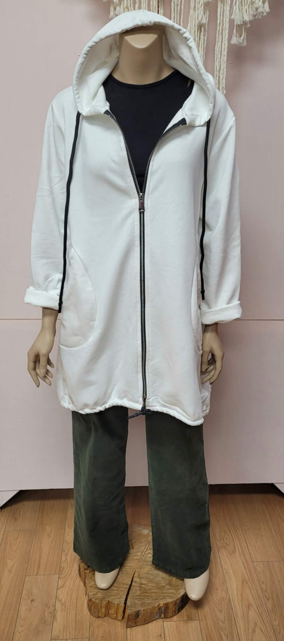 Zip Up Hooded Sweatshirt ~ White