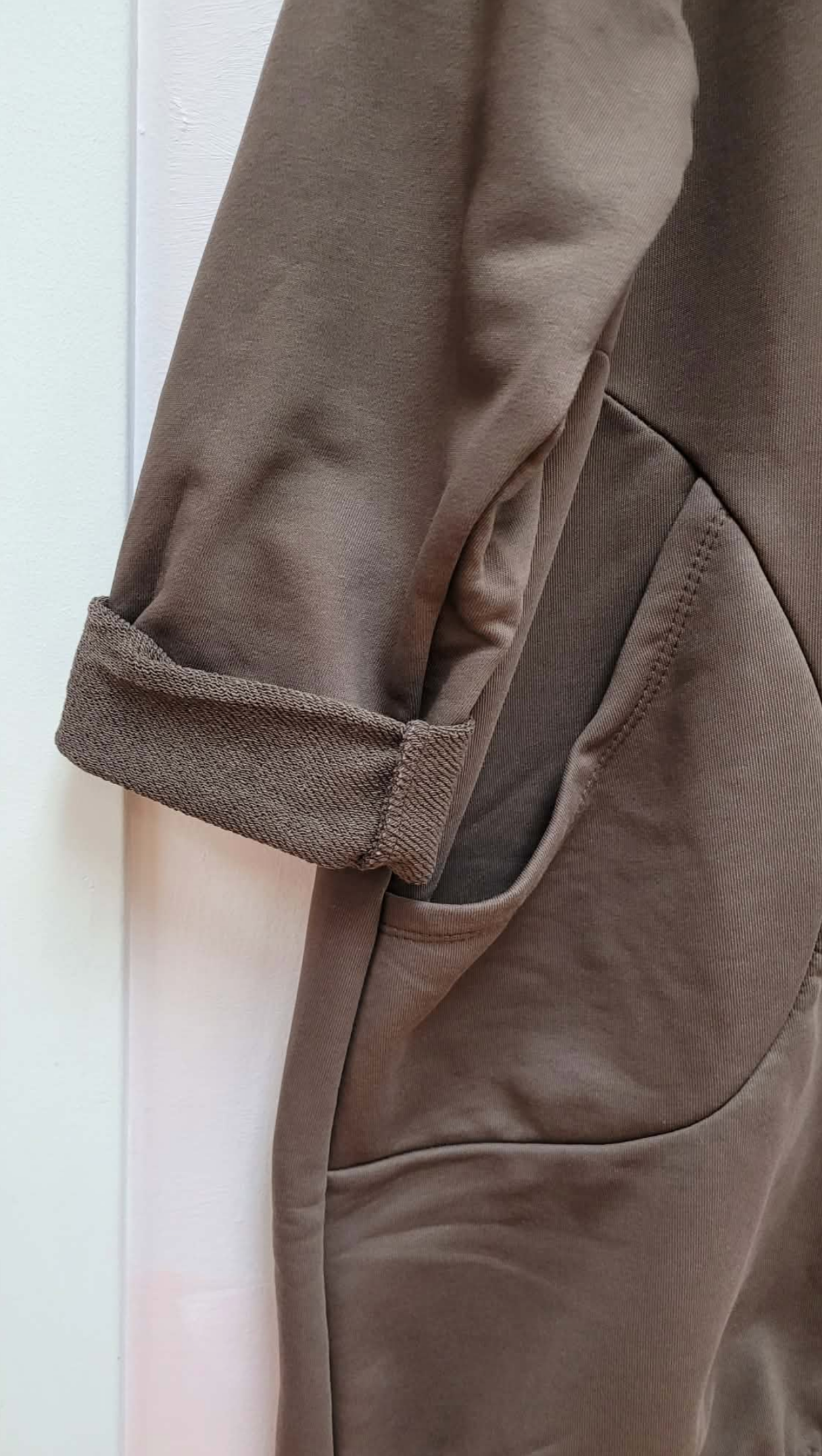 Zip Up Hooded Sweatshirt ~ Brown