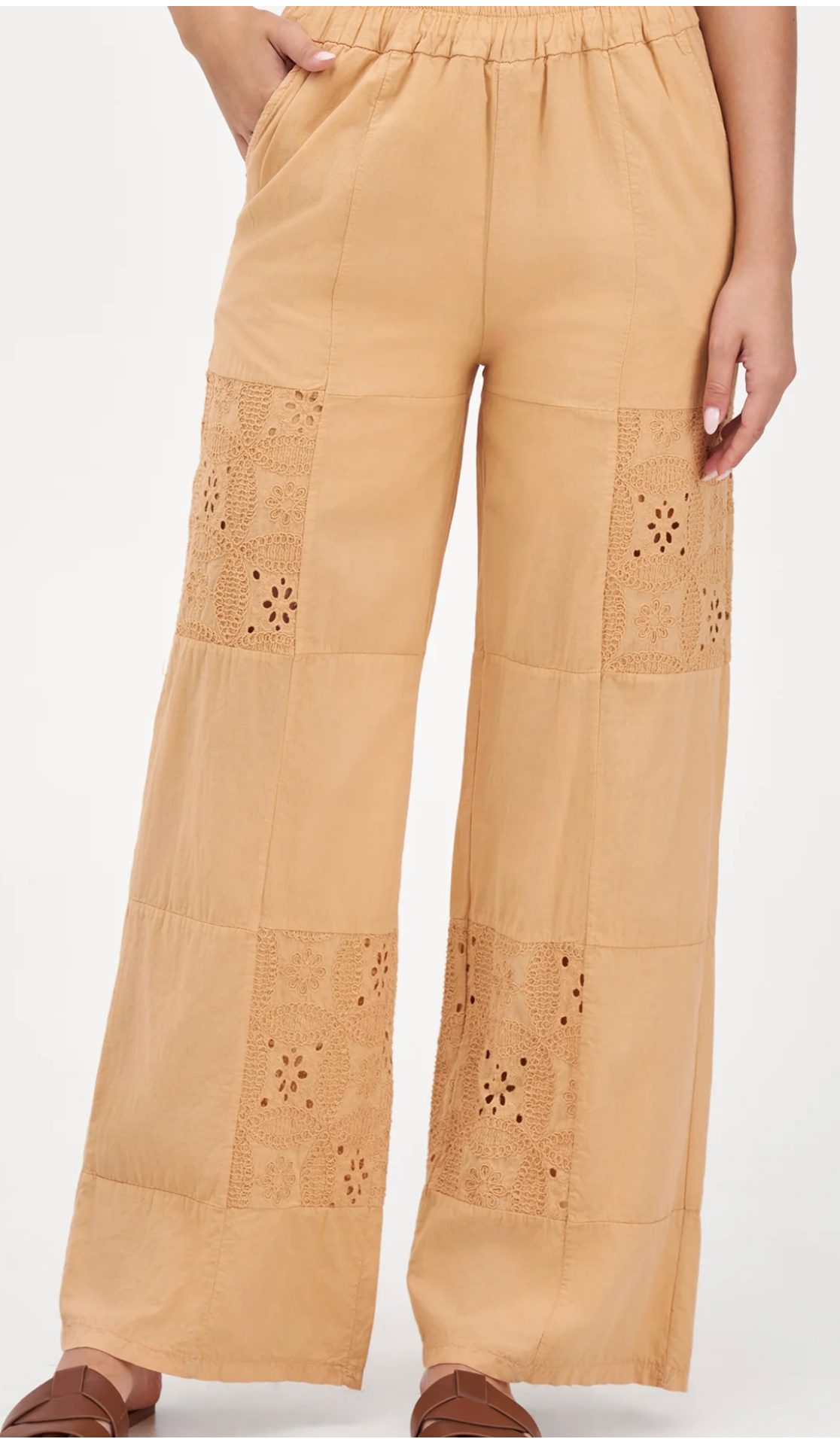 Cassie Woven Pant ~ Black