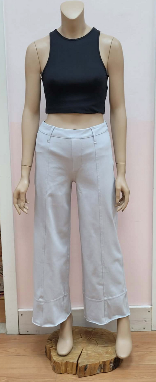 Comfort Crop Jean ~ Dune
