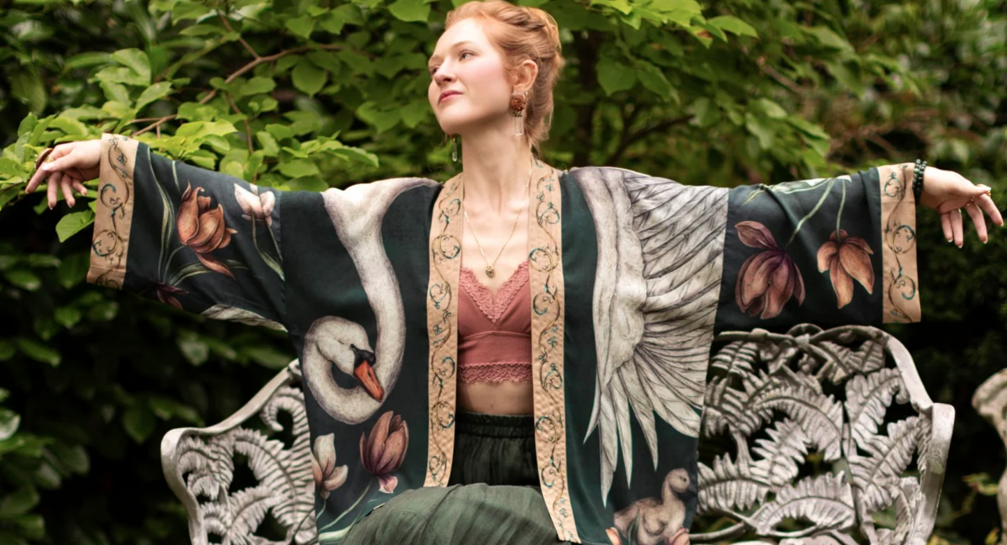 Under My Wing Pixie Duster ~ Cropped