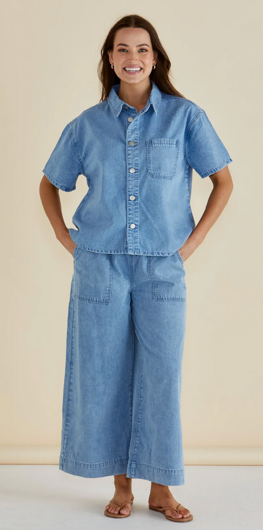 Saffra Relax Leg Drawstring Waist Jean