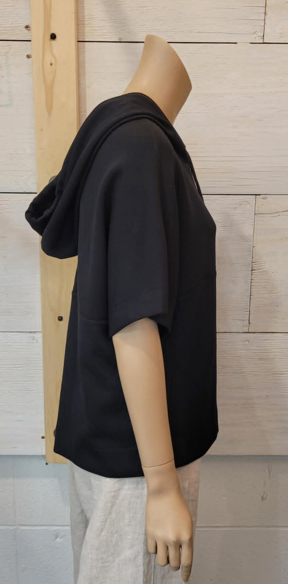 Cropped 1/4 Zip Hoodie ~ 2 Colours