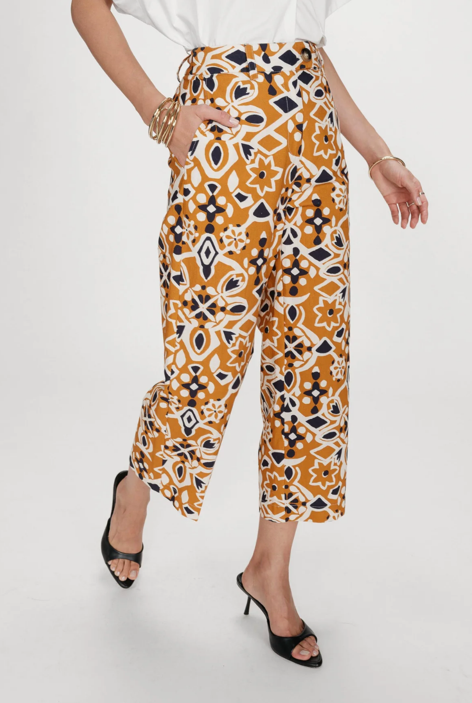 Varsy Straight Leg 7/8 Trousers