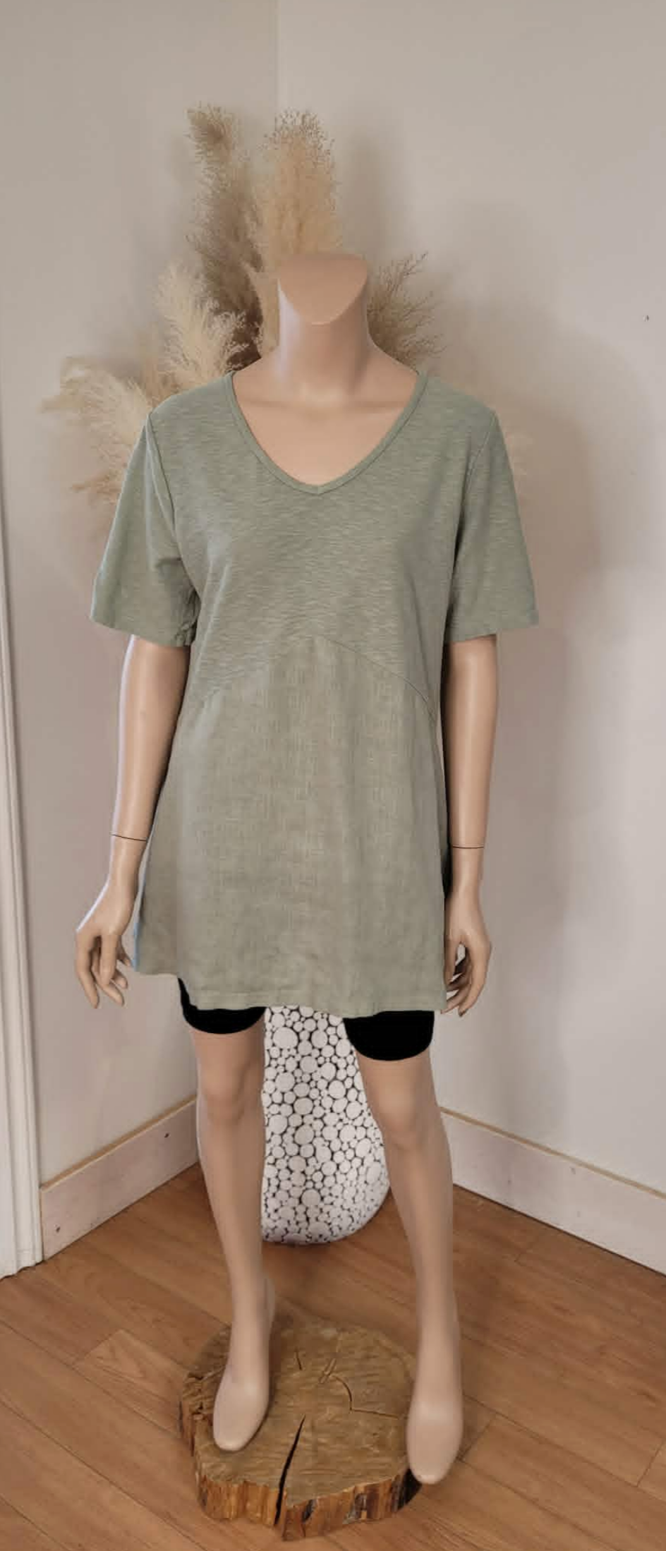 Patsy V-Neck Elbow Sleeve Top ~ 4 Colours