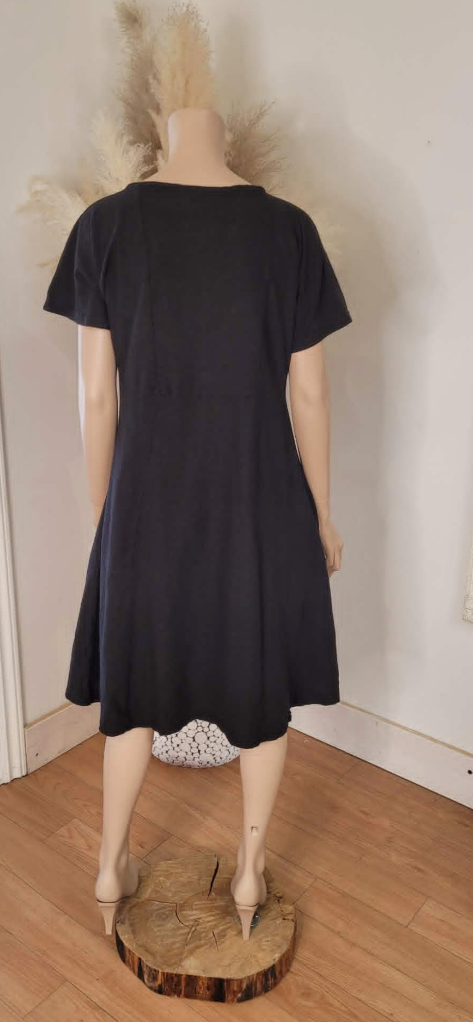 Patricia V-Neck Swing Dress ~ 2 Colours
