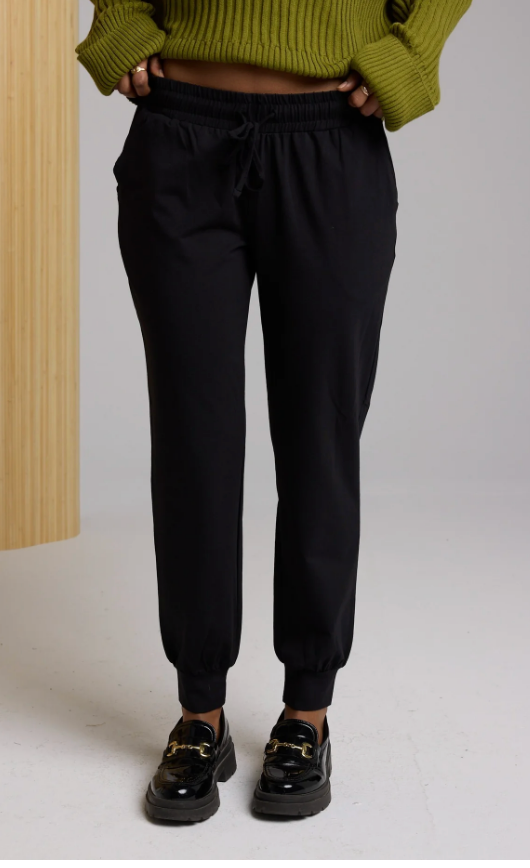 Mendocino Pant ~ Black