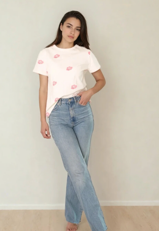 Reign Printed Graphic Tie Tee ~ White Kisses