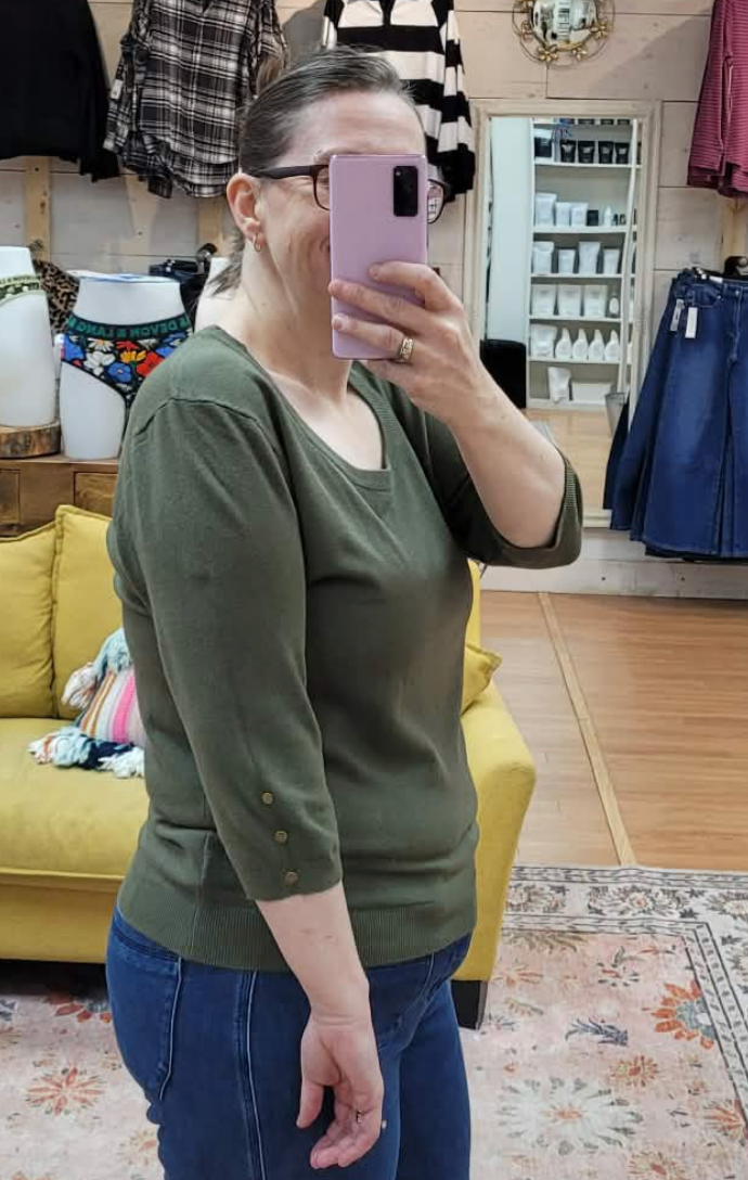 Ann Knit Pullover ~ Dark Olive