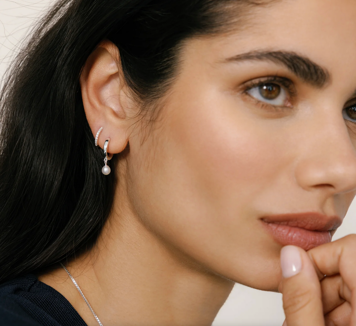 Pearl Drop Earrings ~ 2 Colours
