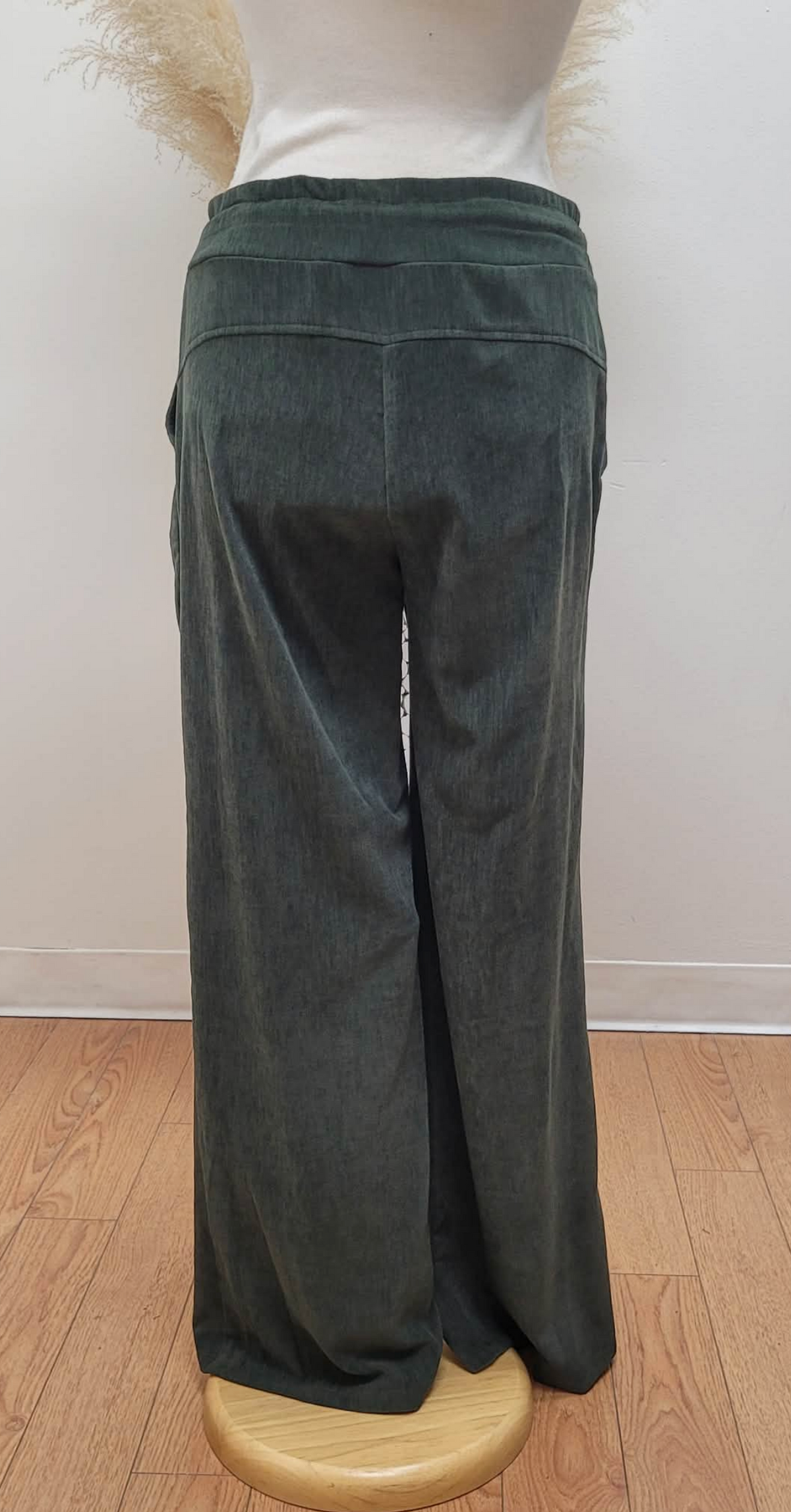 Becky Drawstring Pant ~ Olive