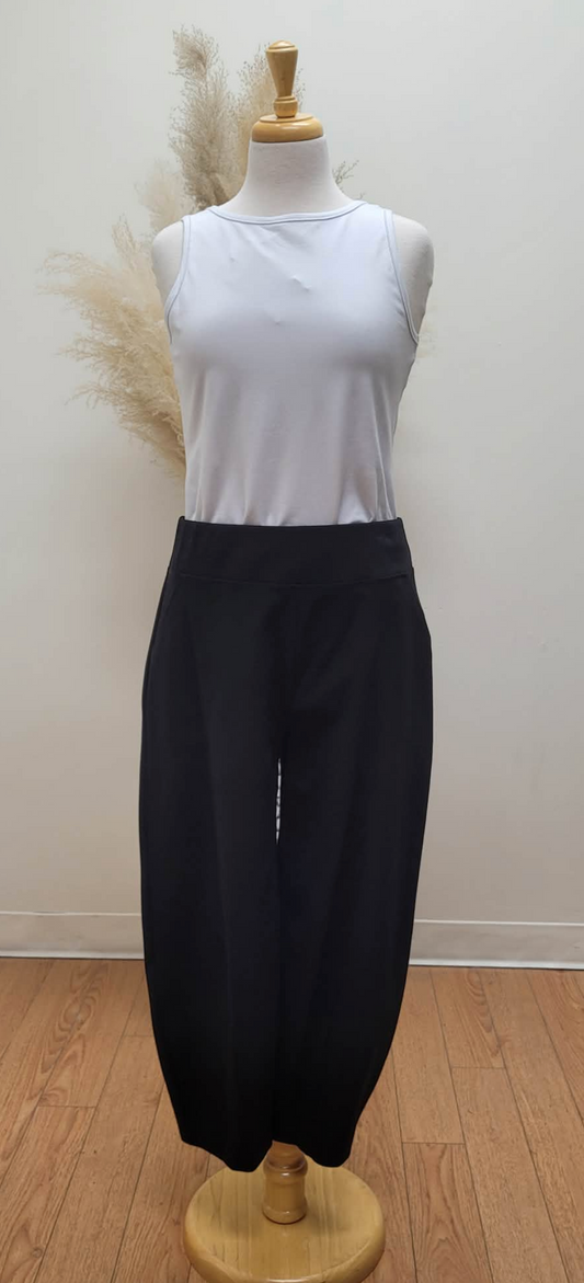 Ankle Barrel Pant ~ Black