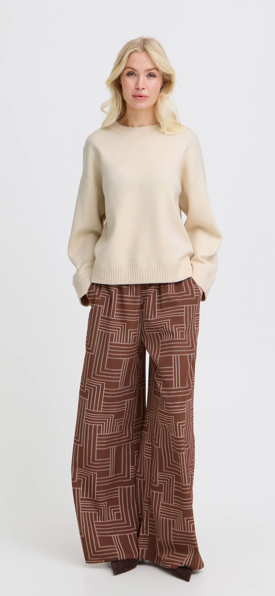 Byotari Sweater
