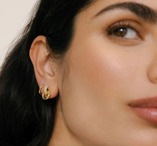 Interlock Sparkle Earrings ~ 2 Colours