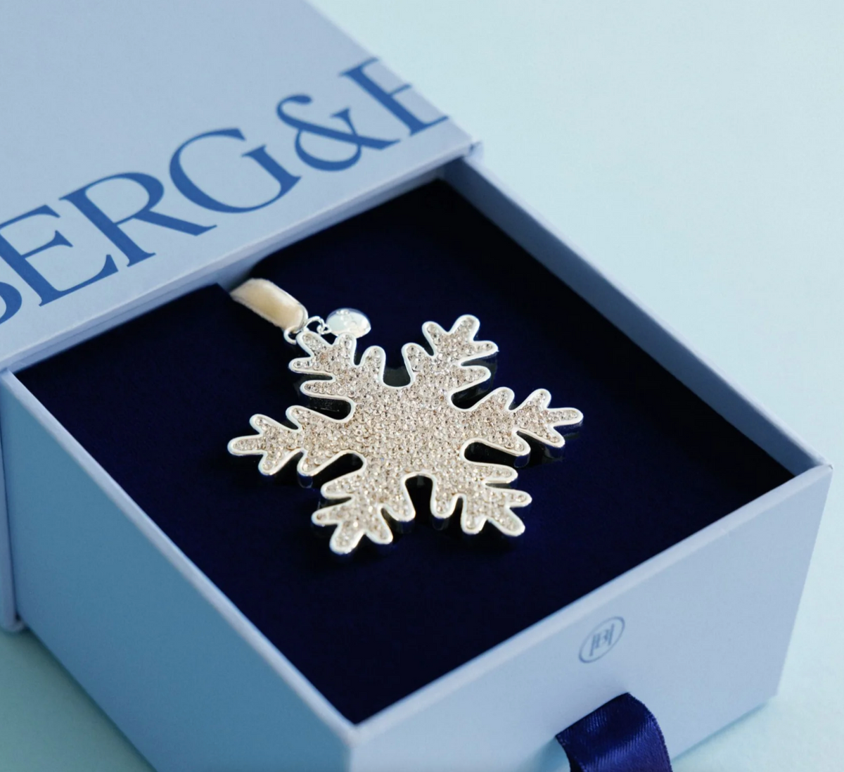 Reversible Snowflake Ornament ~ Soft Gold/White