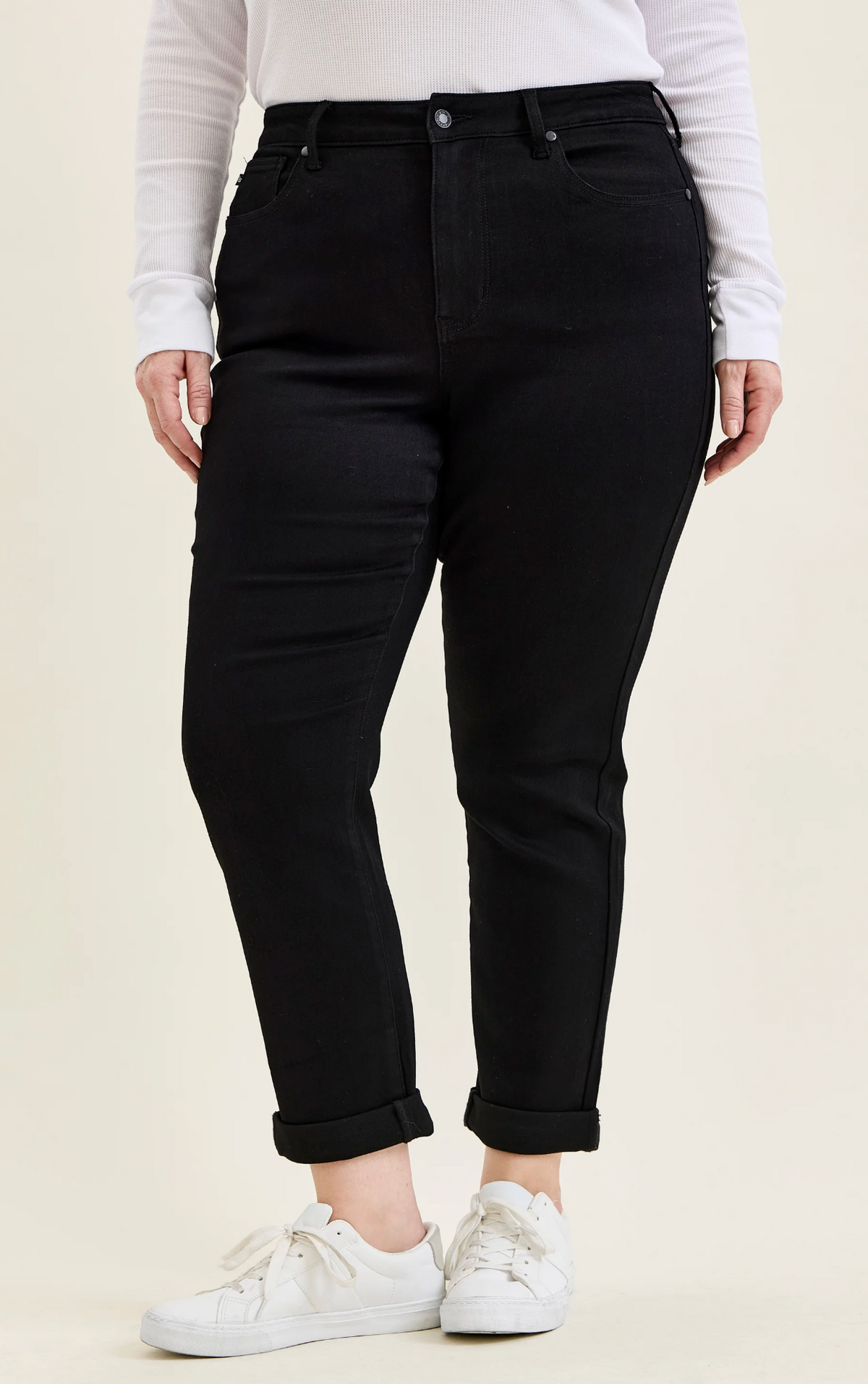 Tara Girlfriend ~ Black {Reg & Curve}