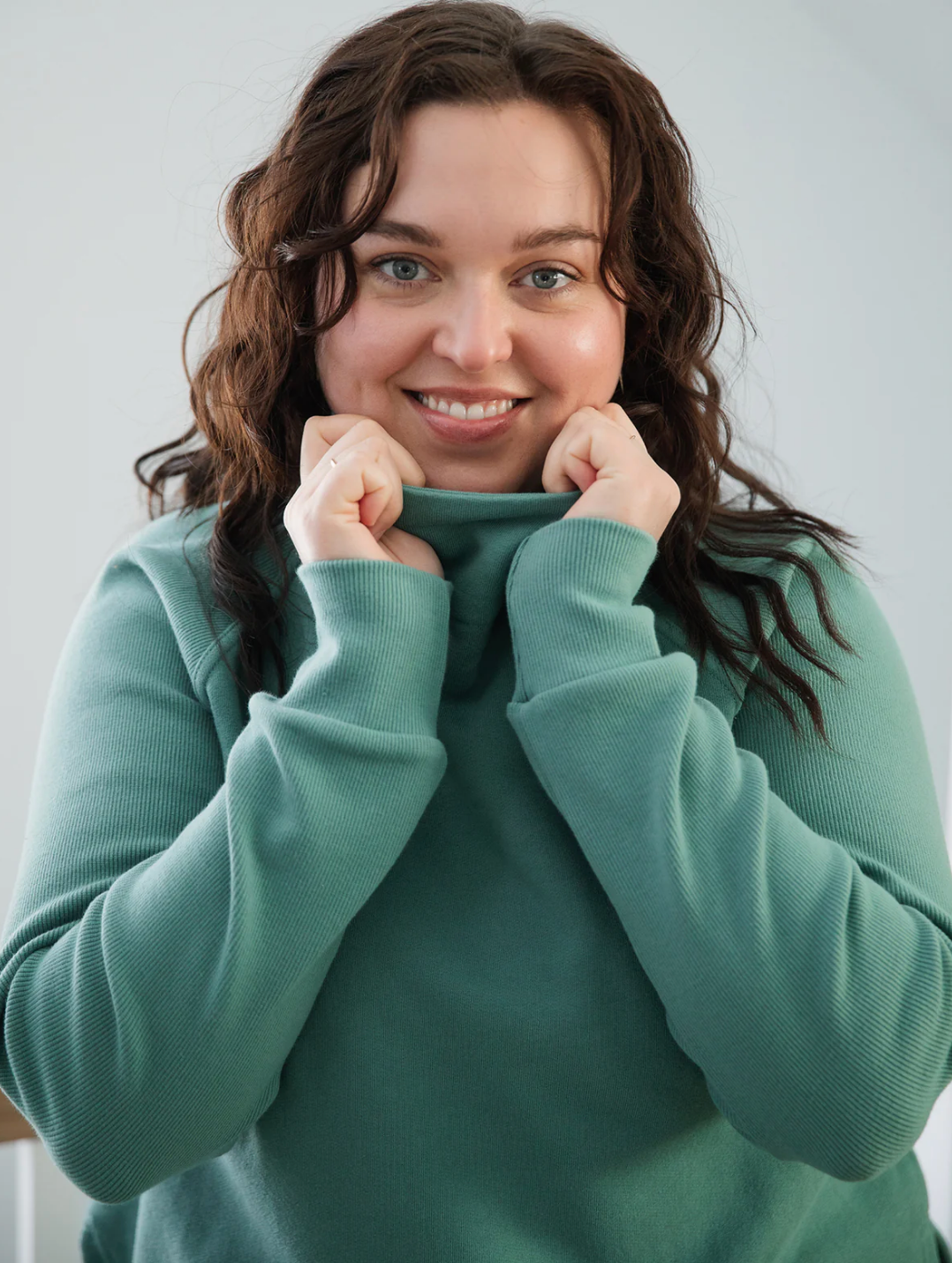 Classic Dusk Sweater ~ Tawny