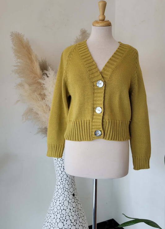 Vera Cardigan ~ Pear