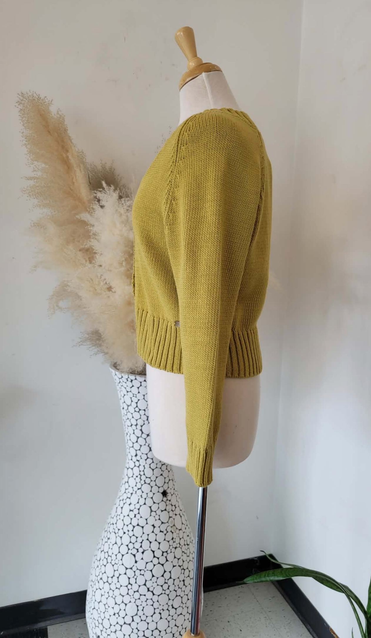 Vera Cardigan ~ Pear