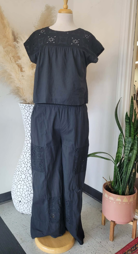 Cassie Woven Pant ~ Black