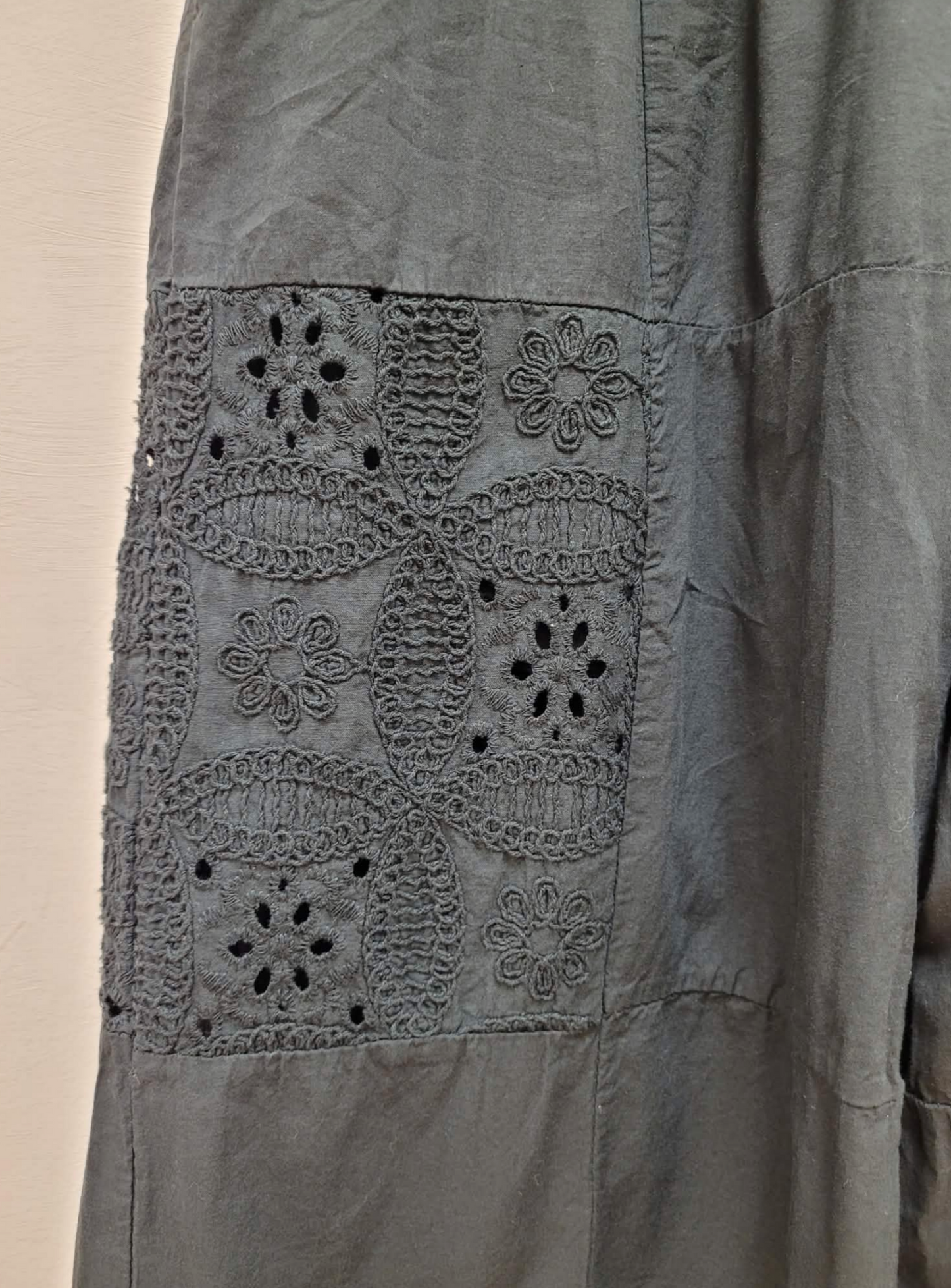 Cassie Woven Pant ~ Black