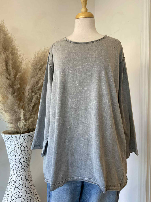 Lou Oversized Top ~ Grey