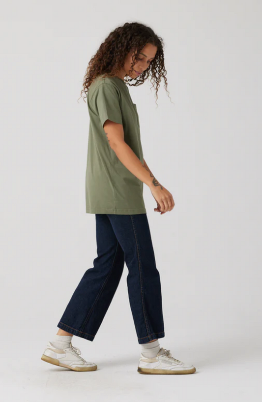 Unisex Heavyweight Pocket Tee